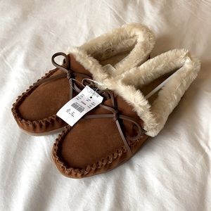 J. Crew Women’s Lodge Moccasins